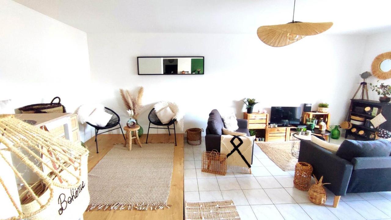 Un Nid D'Amour Appartement Ruoms Buitenkant foto
