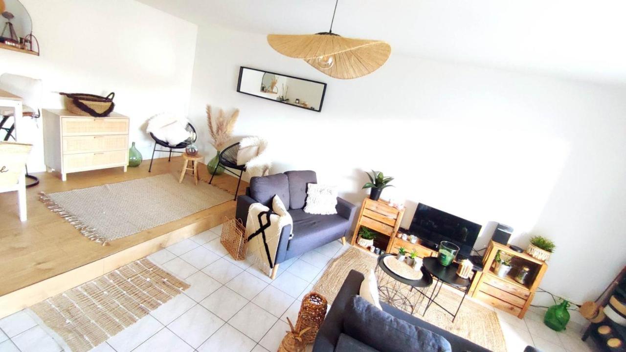 Un Nid D'Amour Appartement Ruoms Buitenkant foto